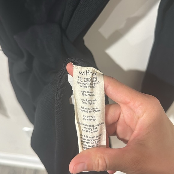 Aritzia | Wilfred Long Belted Cardigan Sweater, Large - Picture 4 of 4